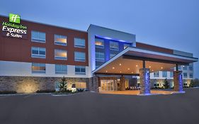 Holiday Inn Express & Suites - Parkersburg East By Ihg